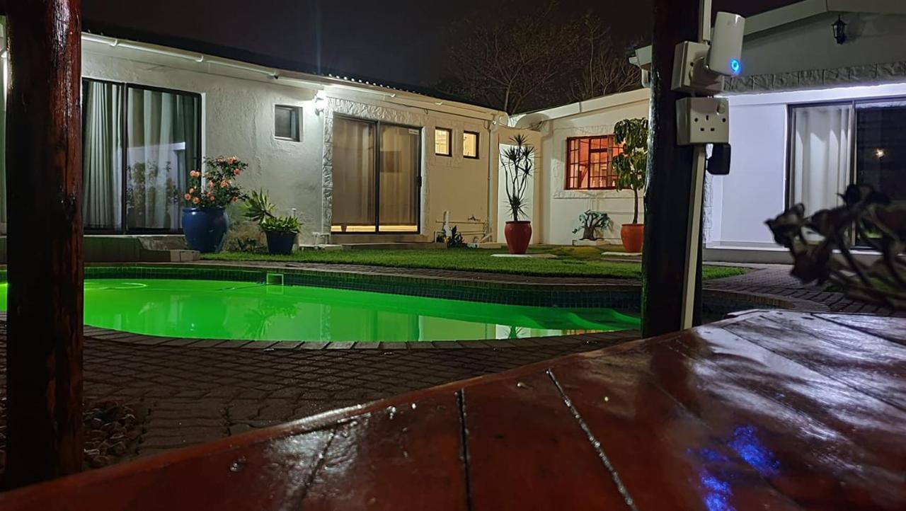 Berry Bliss Guest House Gaborone Dış mekan fotoğraf