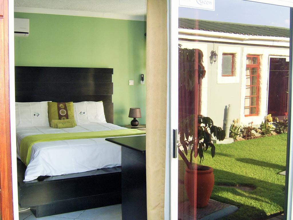 Berry Bliss Guest House Gaborone Dış mekan fotoğraf