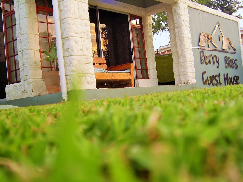 Berry Bliss Guest House Gaborone Dış mekan fotoğraf