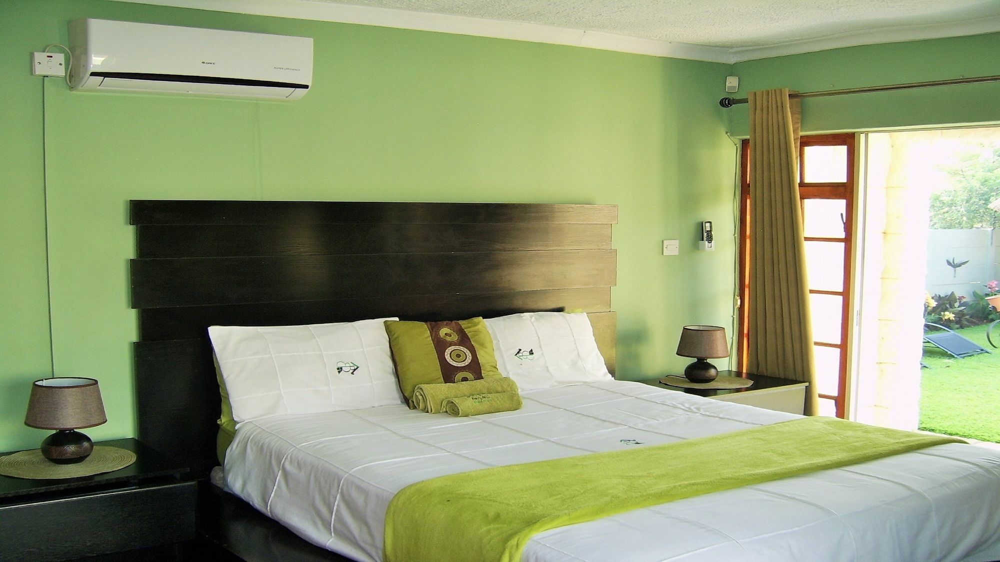 Berry Bliss Guest House Gaborone Dış mekan fotoğraf