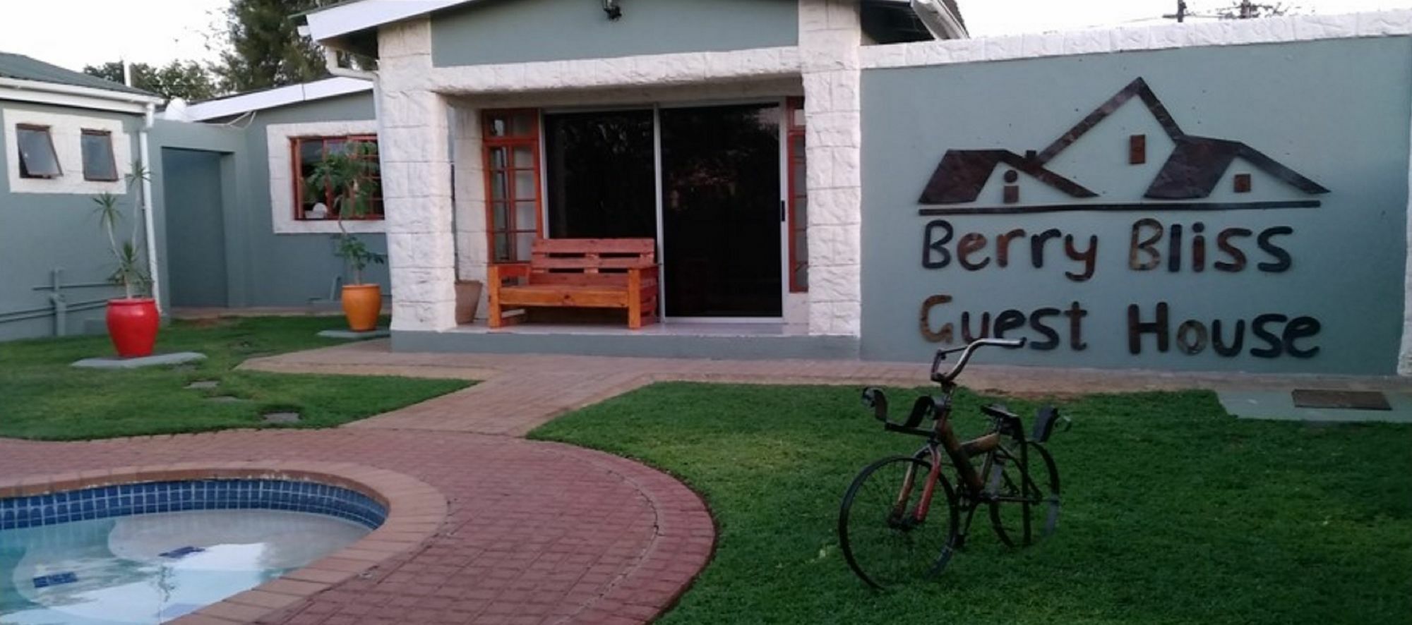 Berry Bliss Guest House Gaborone Dış mekan fotoğraf