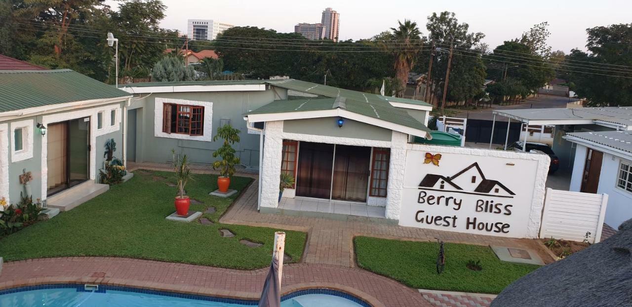Berry Bliss Guest House Gaborone Dış mekan fotoğraf