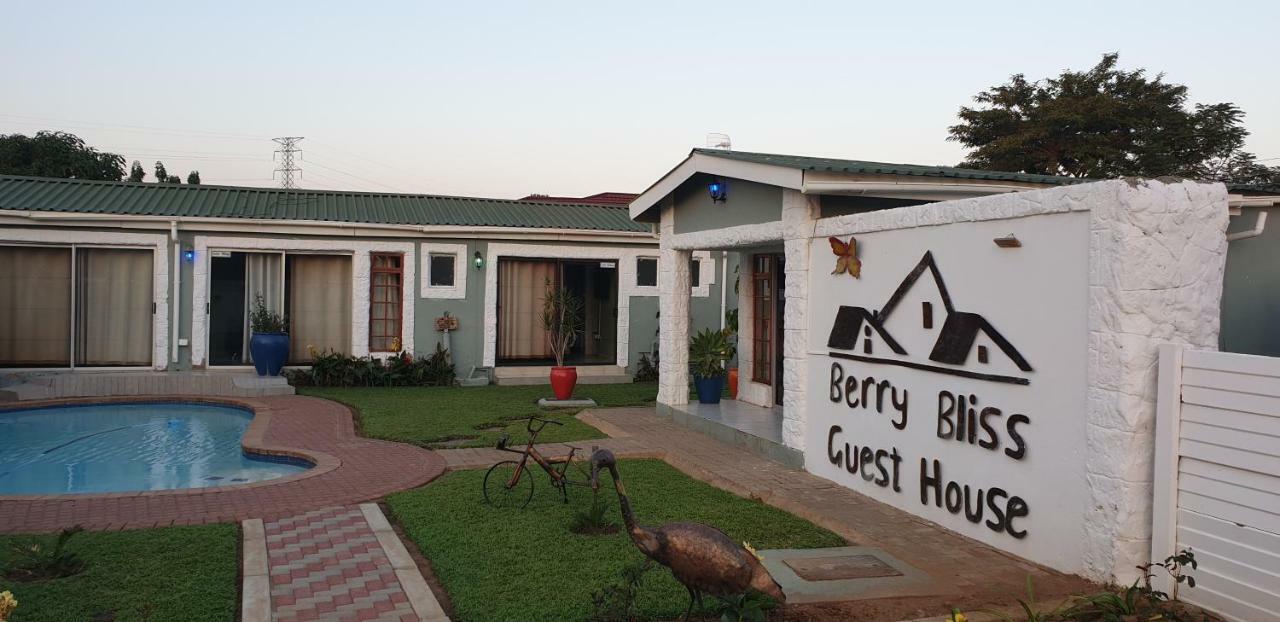 Berry Bliss Guest House Gaborone Dış mekan fotoğraf